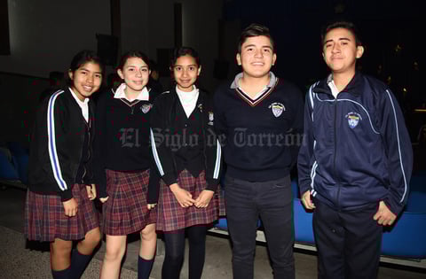 21012019 Regina, Maite, Helen, Jesús y Enrique.