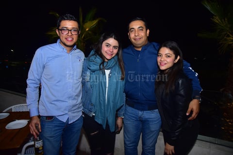 22012019 EN RECIENTE FESTEJO.  Fernando, Julia, Waldo y Vane.