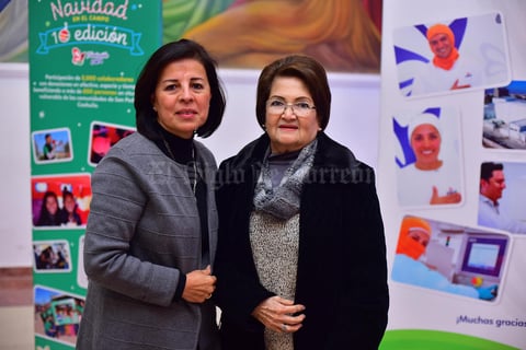 25012019 EN UN CONCIERTO.  Mirna y Caro.