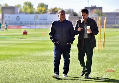 'Tata' visita a los Guerreros en el TSM