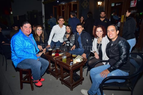 31012019 GRATA VELADA.  Tino, Mirna, Jaime, Beatriz, Eduardo, Katy y Carlos.