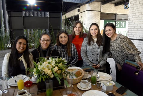 01022019 Gaby y Cristina.