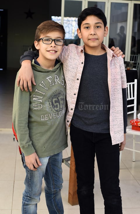 01022019 GRATOS MOMENTOS.  Fabrizio y Diego.
