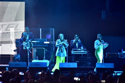 Los Ángeles Azules ponen a bailar a La Laguna