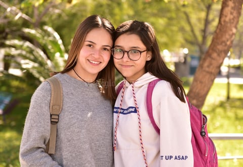 Ximena y Nicole
