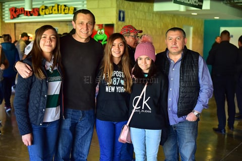 Dulce, Gustavo, Sofia, Renata y Rodolfo