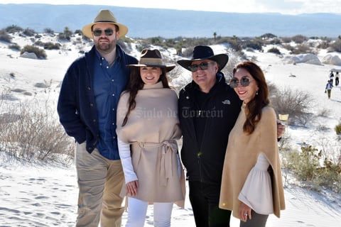 Fernando Veyan, Marifer Perez, Fernando Perez Cano y Liza Cantu de Perez Cano
