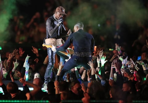 Maroon 5 ameniza el medio tiempo del SB LIII