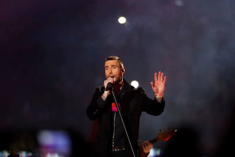 Maroon 5 ameniza el medio tiempo del SB LIII