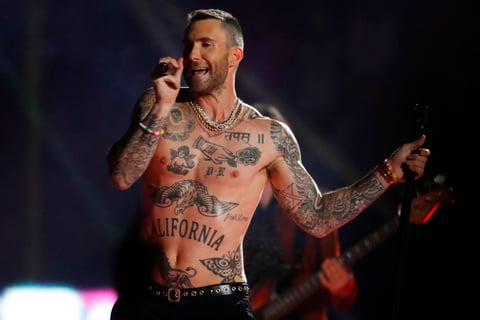 Maroon 5 ameniza el medio tiempo del SB LIII