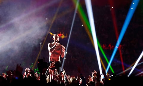 Maroon 5 ameniza el medio tiempo del SB LIII