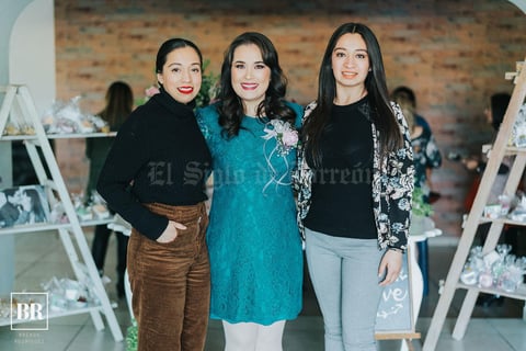 09022019 Yasmín Ávalos con Mónica Holguin y Alexia Roel
