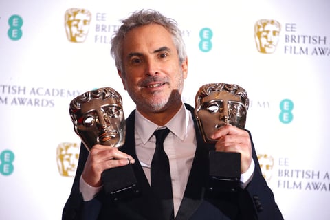 El director mexicano Alfonso Cuarón ganó como Mejor Director y Mejor Película.