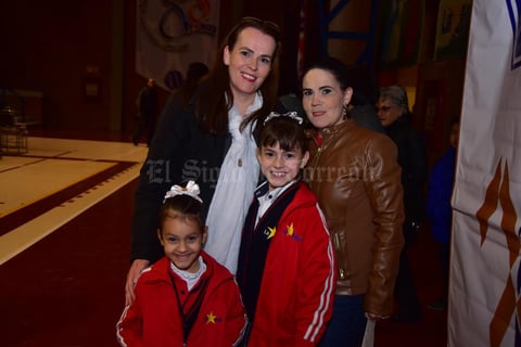 11022019 Coco, Mary, Andrea y Alexa.