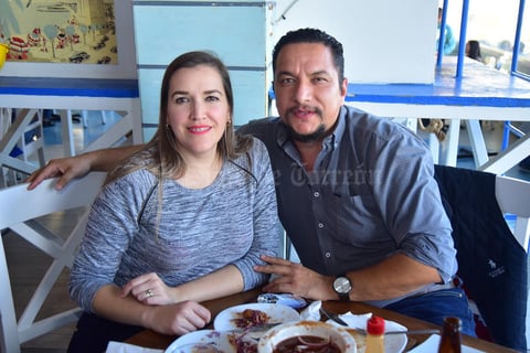 10022019 Denisse y Obed.