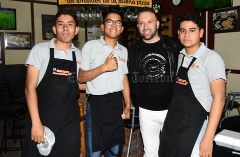 12022019 EN AMENA CONVIVENCIA.  Tony Pastrana, Alexander Briceño y Luis Rodríguez con Matías Vuoso.