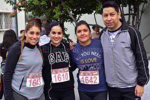 14022019 PARTICIPAN EN CARRERA.  Cynthia, Raquel, Ingrid y Pedro.