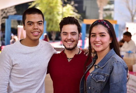 16022019 Ángel, Ricardo y Estefanía.