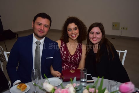 16022019 Roberto, Maricela y Marita.