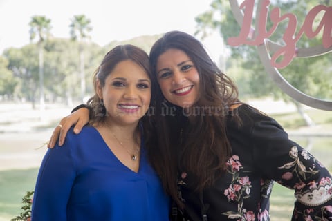 16022019 MUY CONTENTA.  Diana con Matías Vuoso.