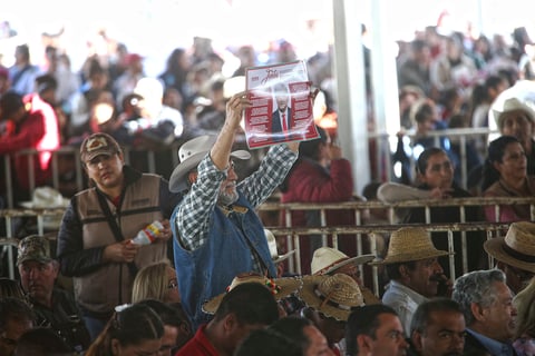 De esta forma se puso en marcha de manera formal el programa "Sembrando Vida" en Durango, mismo que en una primera instancia tendrá una cobertura en 15 municipios, para luego ampliarse.