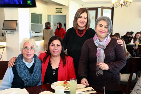 Celebran la amistad en Club Campestre de Durango
