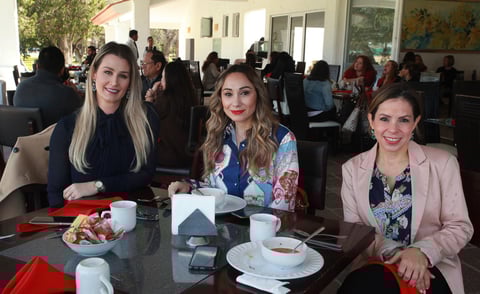 Celebran la amistad en Club Campestre de Durango