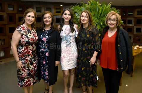 17022019 FIESTA DE DESPEDIDA.  Martha, Leny, Mónica, Lily y Silvia.