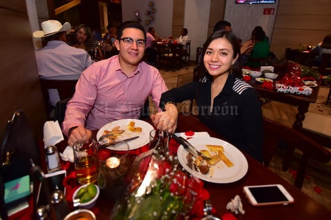 17022019 Daniel y Mayra.