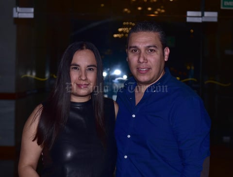 17022019 Magaly y Jesús.