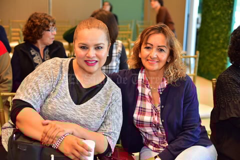 20022019 Adriana y Alejandra.