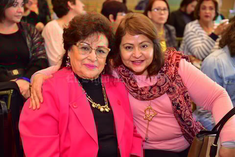 20022019 Lupita y Ángeles.