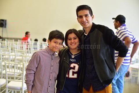 20022019 Josué, Yamile y Jorge.
