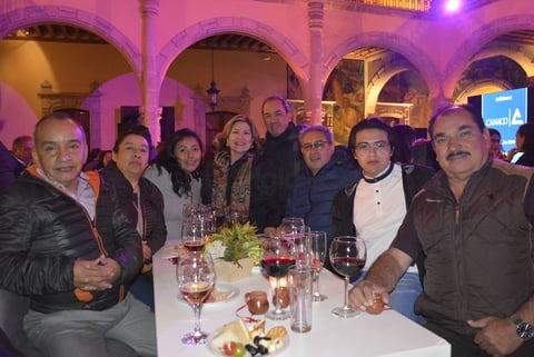 Bienvenida de invitados  a reunión Ordinaria de la Concanaco