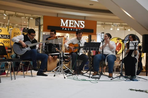 21022019 Los músicos ofrecieron un gran espectáculo.