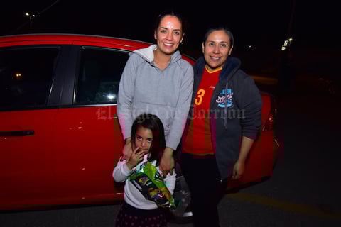 21022019 Frida y Paty.