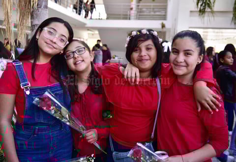 21022019 EN FESTEJO.  Valentina, Sara, Marion y Bárbara.
