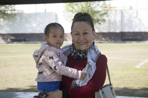 21022019 EN CASA ABIERTA.  Frida y María Antonieta.