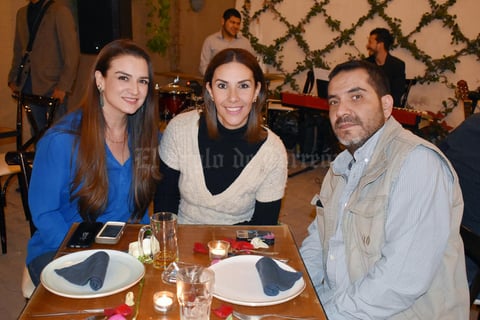 22022019 Cecy, Daniela y Omar.