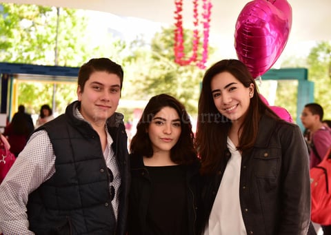 25022019 Diego, Ana Mary y Fernanda.