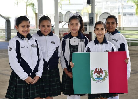 26022019 Dana, Zaira, Abril, Chantal y Melanie.