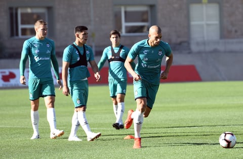 Santos, concentrado para la vuelta ante el Marathón