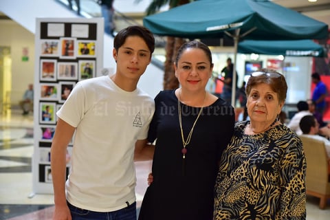 27022019 Camila, Mario y Gabriela.