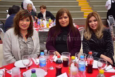 27022019 María del Rosario, Rosy y Rosy.