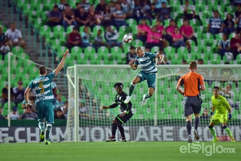 Santos golea nuevamente y va a Cuartos de Final de Concachampions