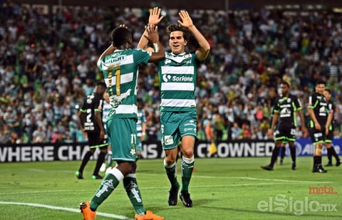 Santos golea nuevamente y va a Cuartos de Final de Concachampions