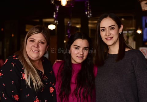 Dani, Angelile y Maritri