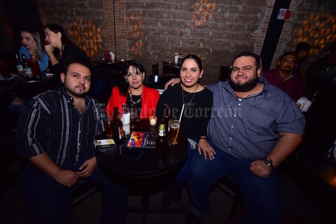 02032019 Luis, Thelma, Ari y Pepe.