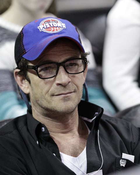 Comenzó su carrera en la actuación a principios de los años 80 y se convirtió en un nombre popular cuando se lanzó la serie de Beverly Hills, 90210, aunque participó en otras producciones como Another World, Oz, Jeremiah, Windfall, John from Cincinatti y Body of Proof, detalló TMZ.
