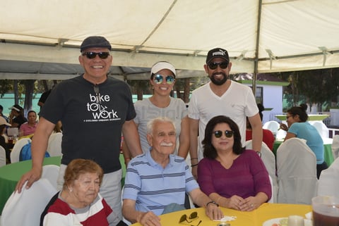 Festejan Día de la Familia